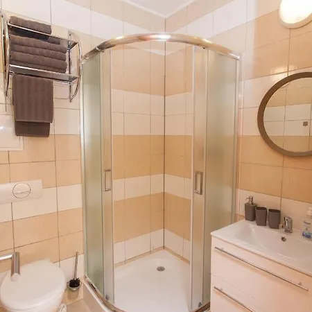 Apartman Domino 2 V Horci Na Donovaloch Apartment *